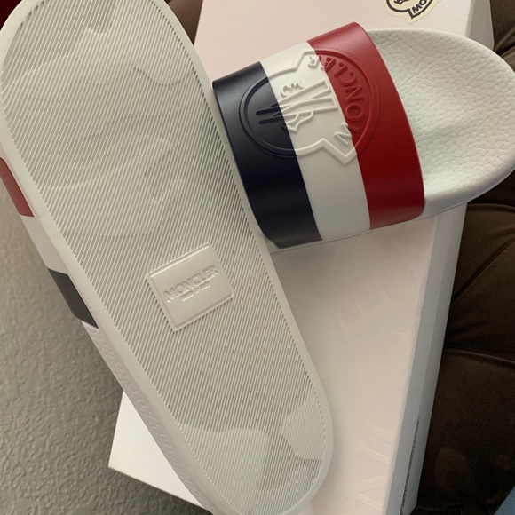 MONCLER basile logo slides- white - Picture 3 of 5